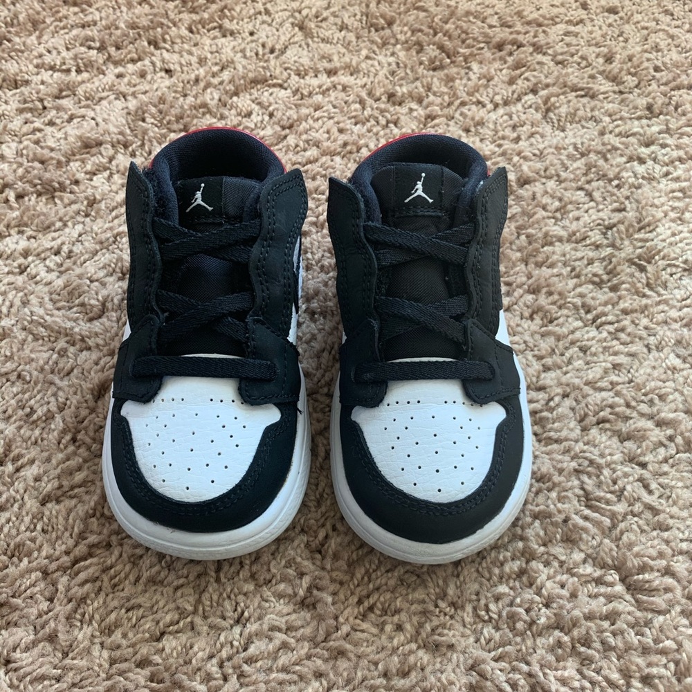 Jordan toddler shoes size 7